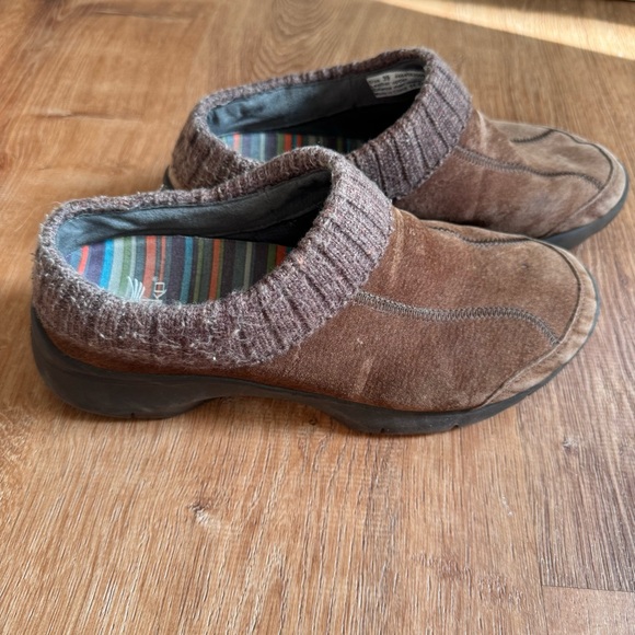 Dansko Eartha Brown leather slip on clogs - Picture 8 of 8